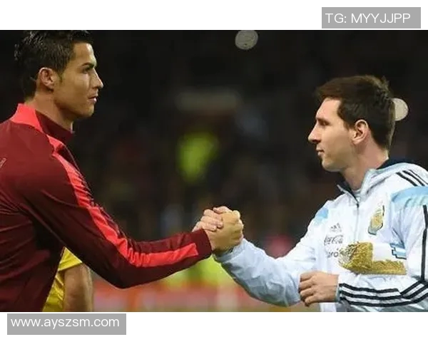 全球超级足球巨星盘点：从梅西到C罗谁才是当今足坛的王者